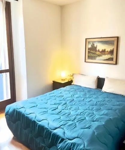 Garibaldi Deluxe Apartmán *